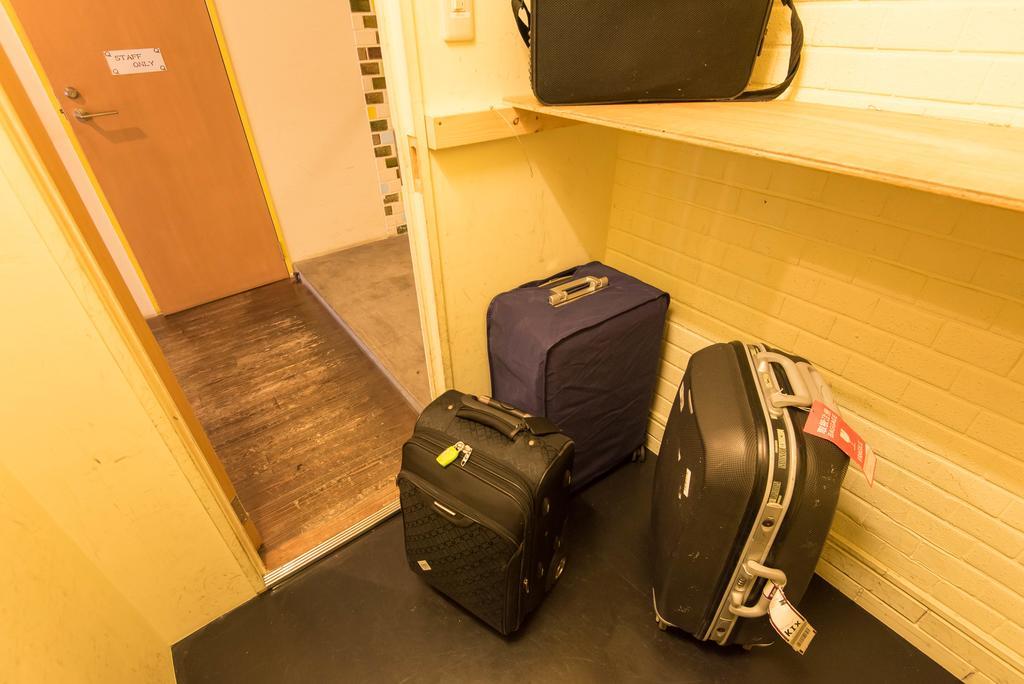 אוסקה Hostel Q מראה חיצוני תמונה